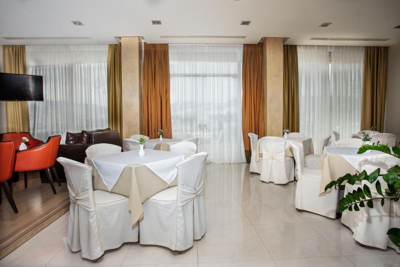 Blue Sea Hotel Mytilene Exterior foto