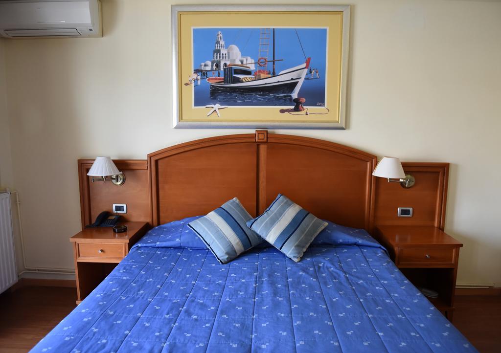 Blue Sea Hotel Mytilene Exterior foto